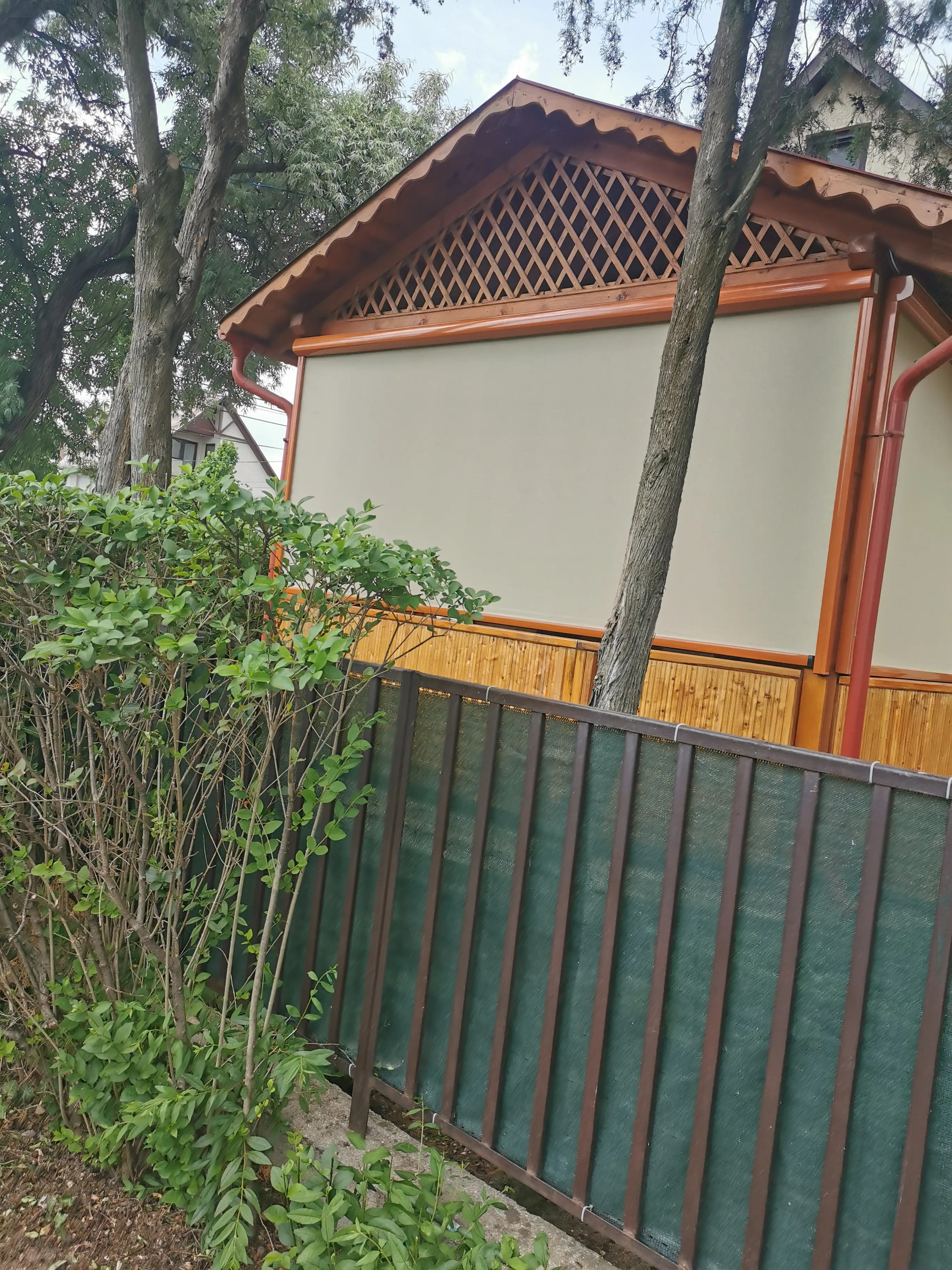 Screen árnyékoló 2