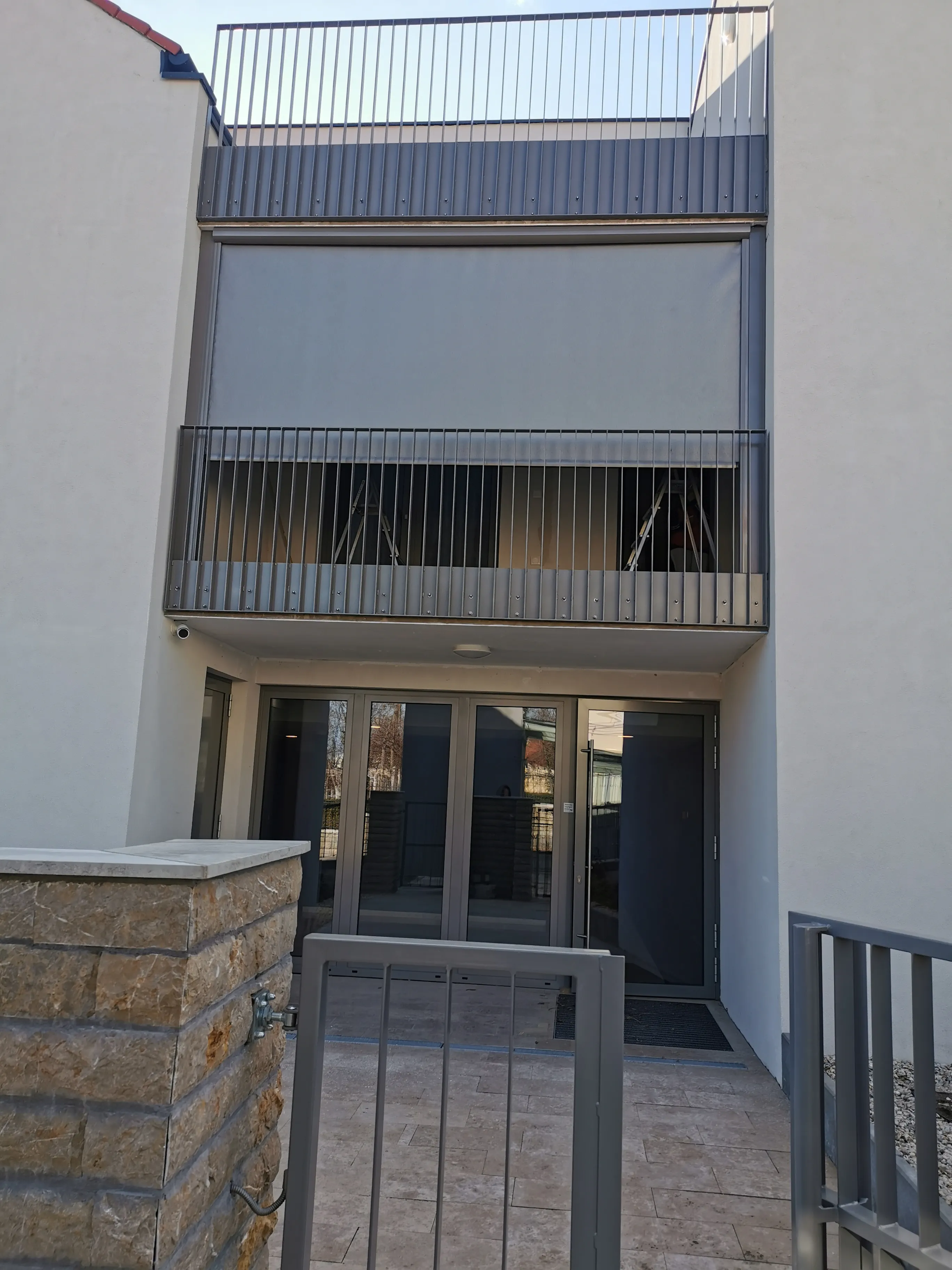 Screen árnyékoló 5